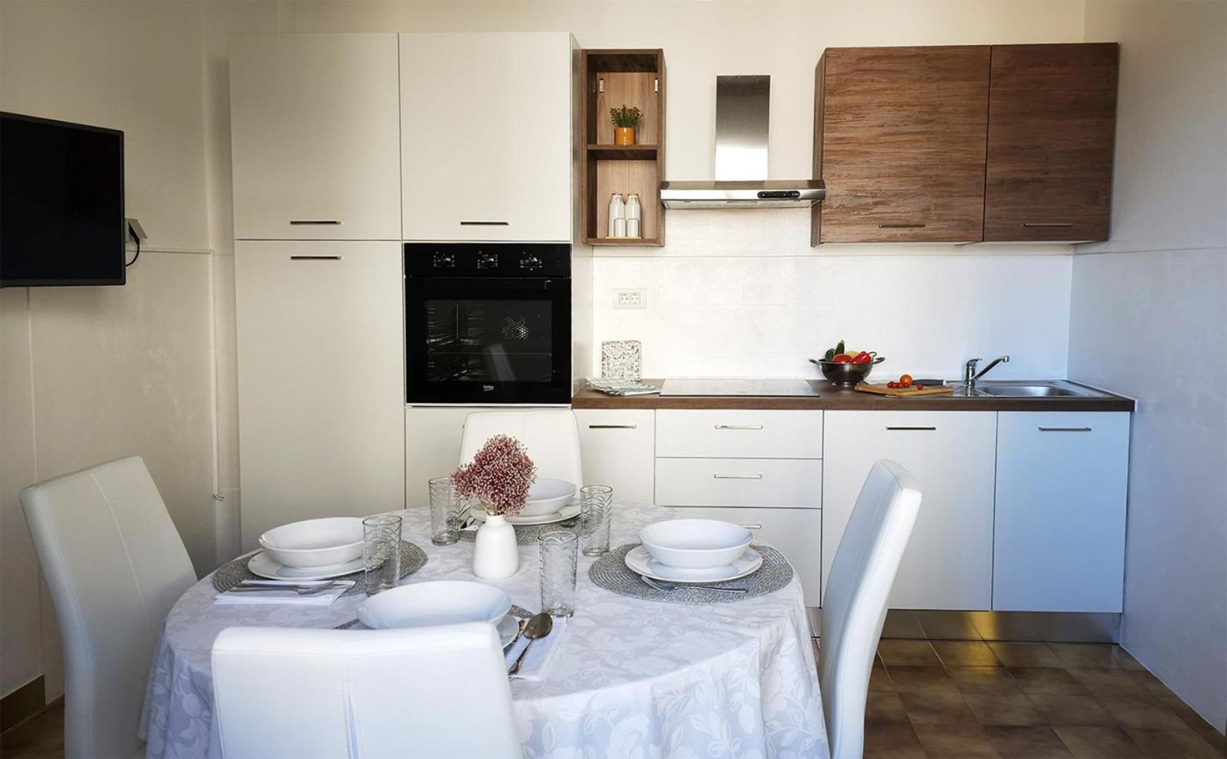 Apartment Jole - A4 -Two Bedrooms - Close To The City Center Porec Esterno foto